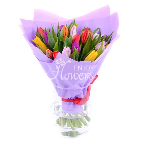 Букет из 25 тюльпанов "Разноцветные тюльпаны в упаковке"